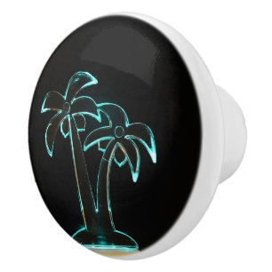 Looken av neon som tändas upp tropiska palmträd knopp