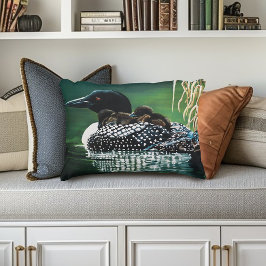 Loon Family Outing Prydnadskudde