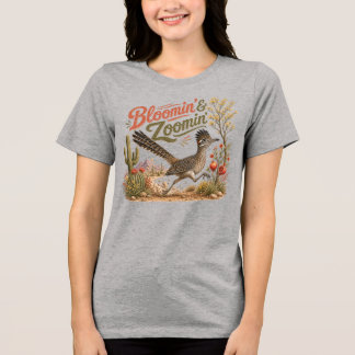 Loppande tuppfågels blommande ökenlandskap t shirt