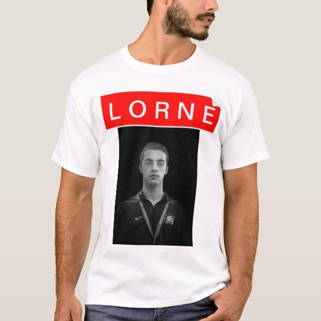 Lorne x Dan T Shirt (Framsida)