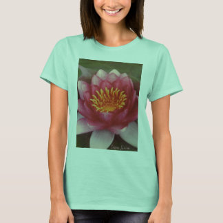 Lotus Comes från lera - Logan Guinn T Shirt