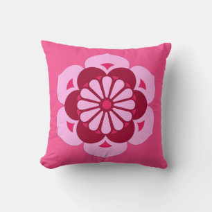 Lotus Flower Mandala, Fuchsia Rosa och Burgundy Kudde