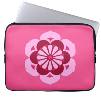 Lotus Flower Mandala, Fuchsia Rosa och Burgundy Laptop Fodral