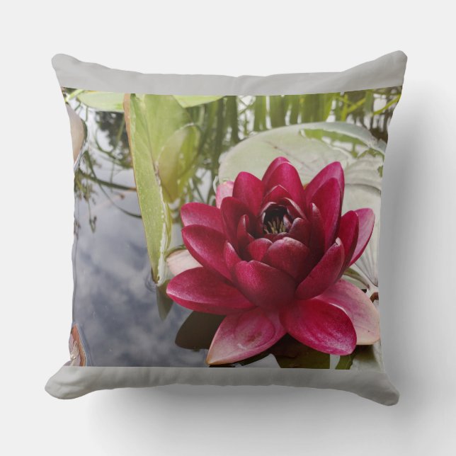 Lotus Flower Pillow Kudde (Framsida)
