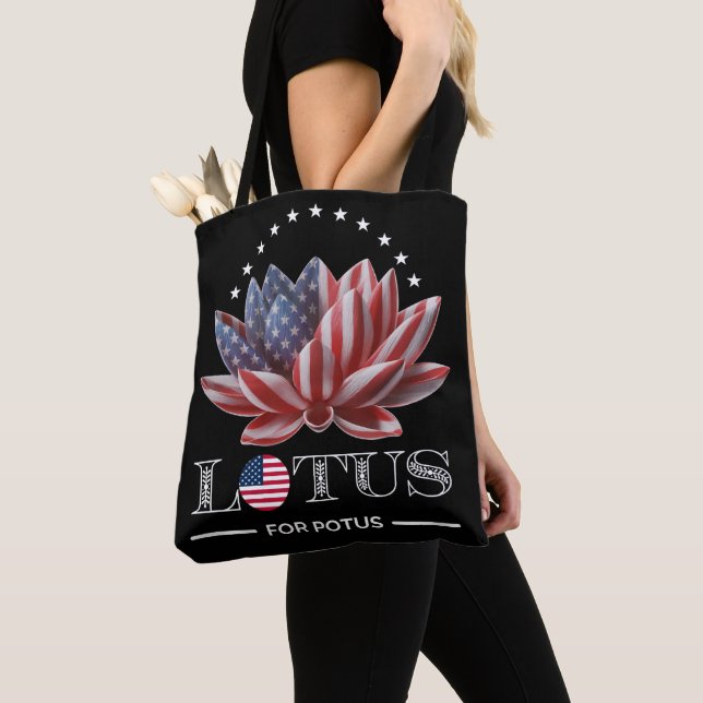 Lotus For Potus Harris Walz 2024 Tote Bag Tygkasse (Närbild)