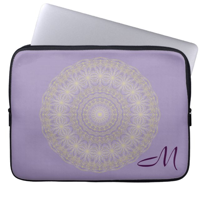 Lotus Mandala i Lilac och Guld-Laptop sleeve (Framsidan)