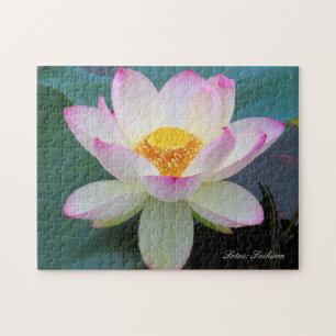 Lotus ’Suihiren’ [Jigszawa puzzle: 252P] ジ グ ソ ー パ Pussel