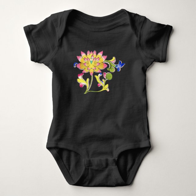 Lotusblommor och vinranka t shirt (Framsida)