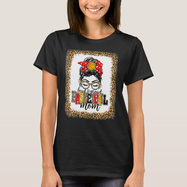 Loud & Proud Basketball Mamma Messy Bun Leopard Mo T Shirt (Framsida)