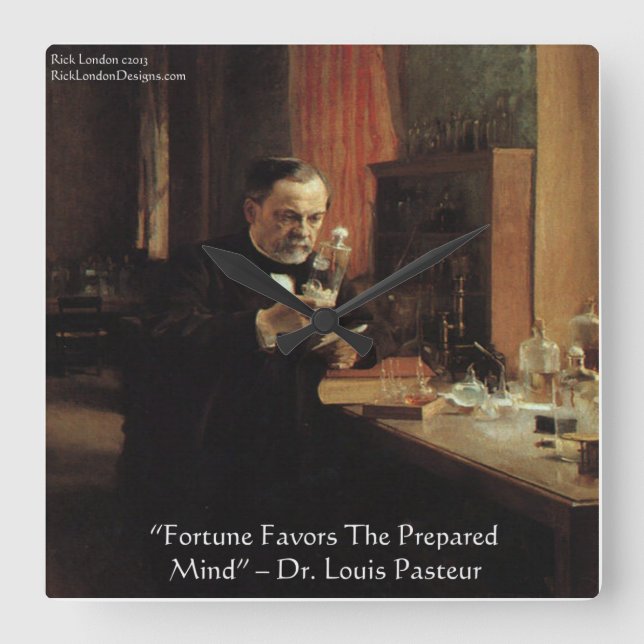 Louis Pasteur "Fortune" Quote Wall Clock Fyrkantig Klocka (Framsida)