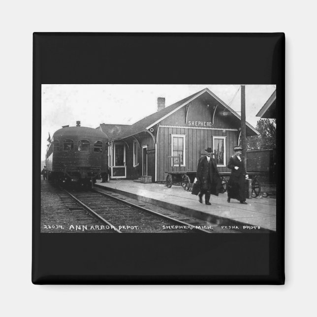 Louis Pesha Ann Arbor Railroad Depot Shepherd, MI Magnet (Framsidan)