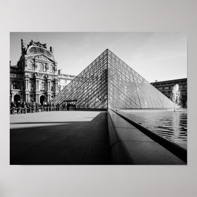 Louvre i BW Poster (Framsidan)