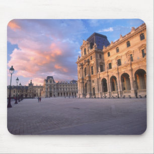 Louvre, Paris, Frankrike Musmatta