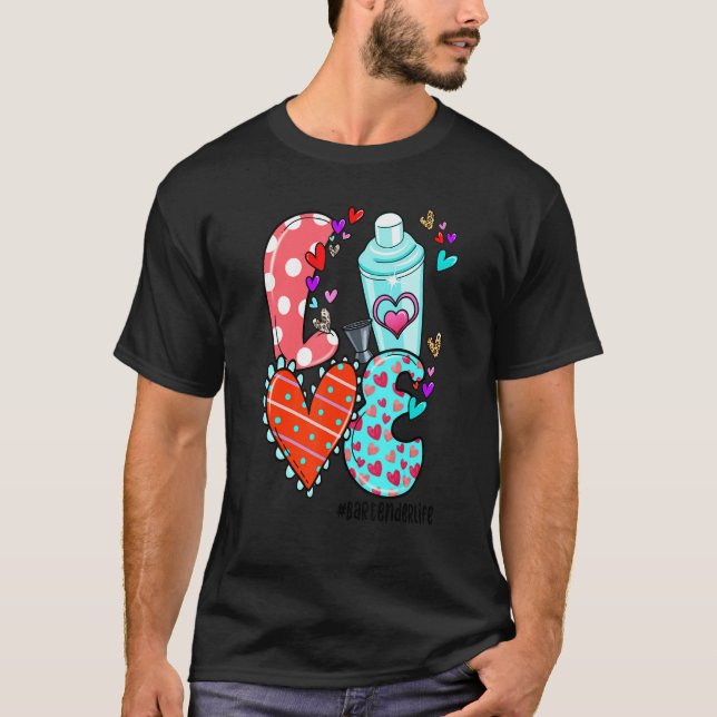 LOVE Bartender Life Leopard Heart Valentine's Day  T Shirt (Framsida)
