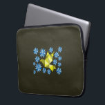 LOVE BIRD with FLOWER GIFT SPECIELL DAY, BIRTHDAY Laptop Fodral<br><div class="desc">Besök min butik för mindre vanlig design i olika produkter</div>