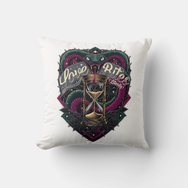 Love Bites (Literally) T-Shirt | Venomous Valentin Kudde (Framsida)