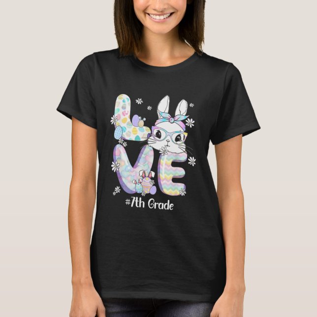 Love Easter 7th Grade Teacher Bunny Cute Face Happ T Shirt (Framsida)