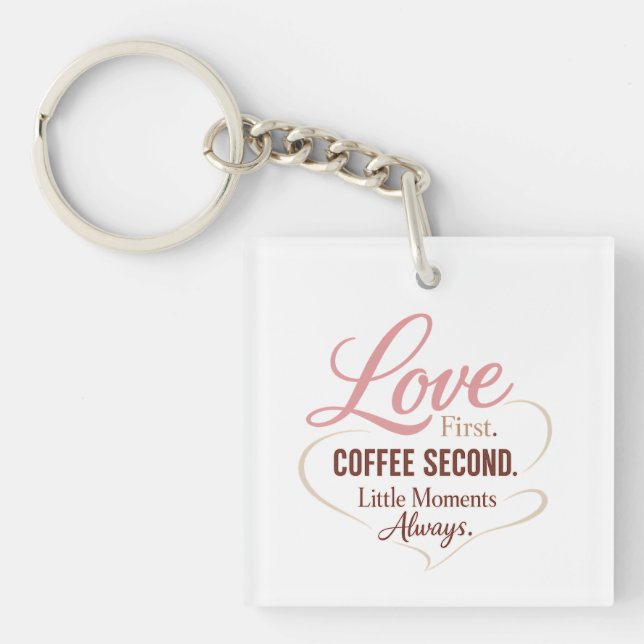 Love First Coffee Second Mom Life Typography Desig (Framsidan)