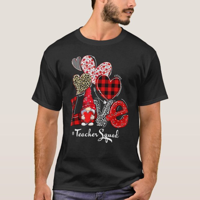 Love Gnome Teacher Squad Happy Valentine Gnome Tea T Shirt (Framsida)
