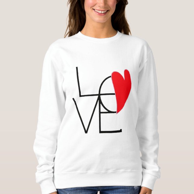 LOVE Heart T-Shirt – Minimalist Romantic Design (Framsida)