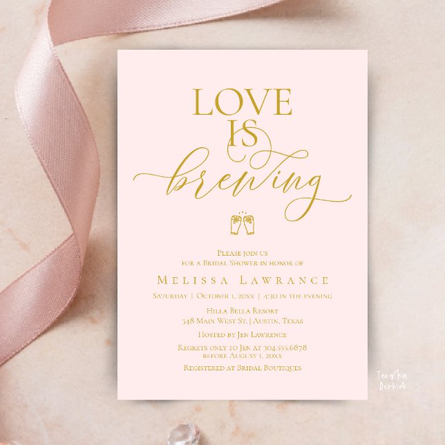 Love Is Brewing Bridal Shower | Elegant Script Inbjudningar (Love Is Brewing Bridal Shower | Elegant Script Invitation Card in Gold and Blush)