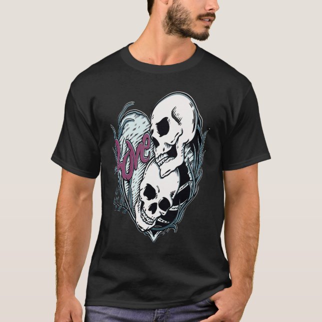 Love is Forever A cute romantic gothic skull Valen T Shirt (Framsida)