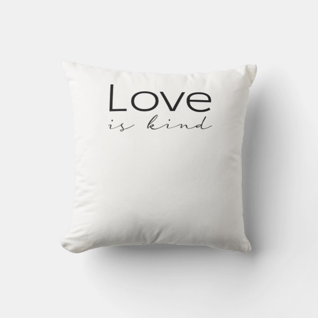 Love Is Kind Christian Scripture Love Is Patient I Kudde (Framsida)