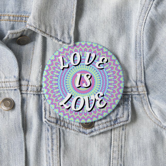 Love Is Love Pride Knapp (In Situ)