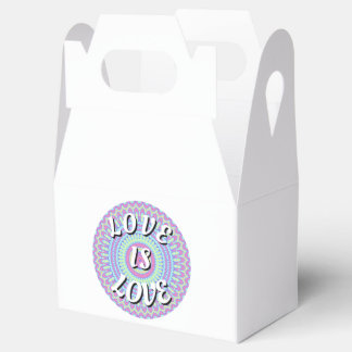 Love Is Love Pride Presentaskar