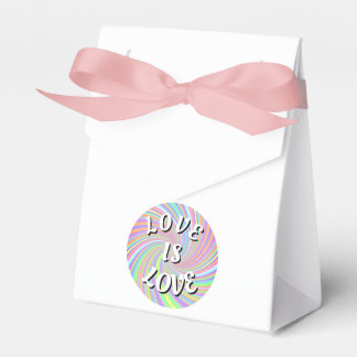 Love Is Love Pride Presentaskar