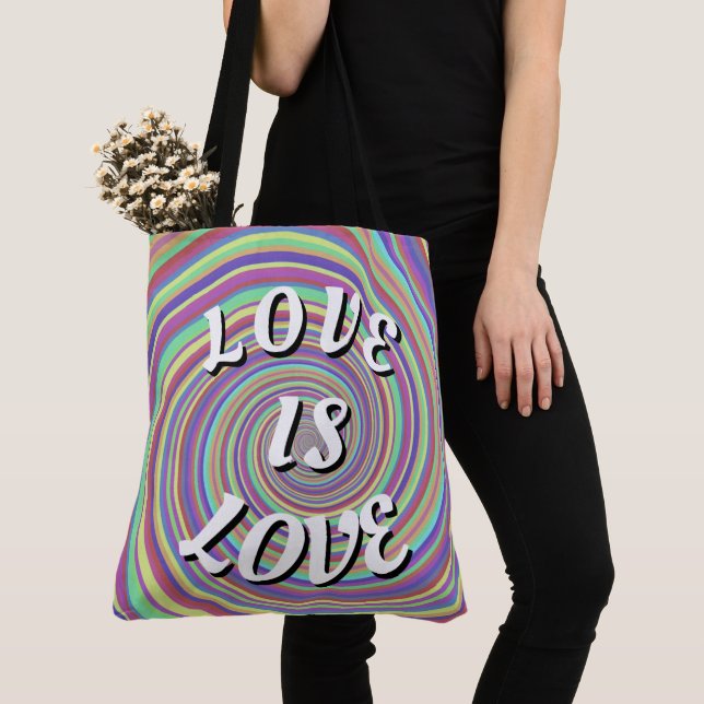 Love Is Love Pride Tote Bag Tygkasse (Närbild)
