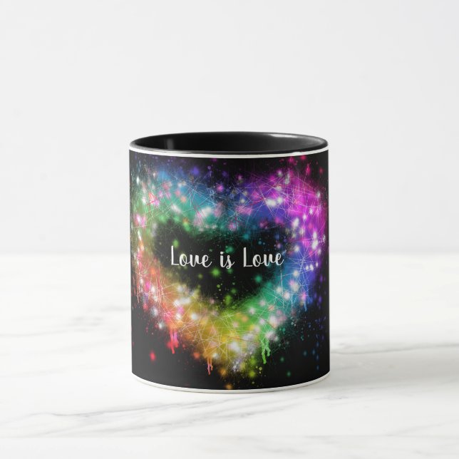 Love is love | spray paint rainbow heart | pride mugg (Center)