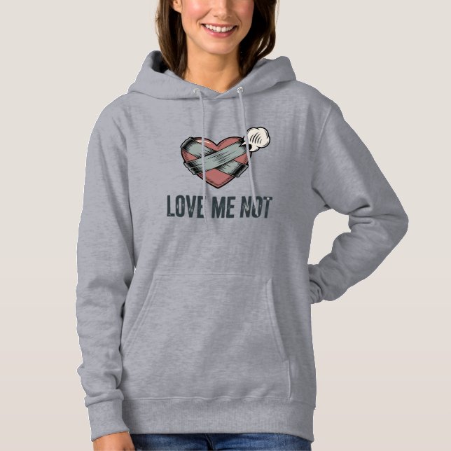 Love Me Not | Anti-Valentine Mood with Bold Visual T Shirt (Framsida)
