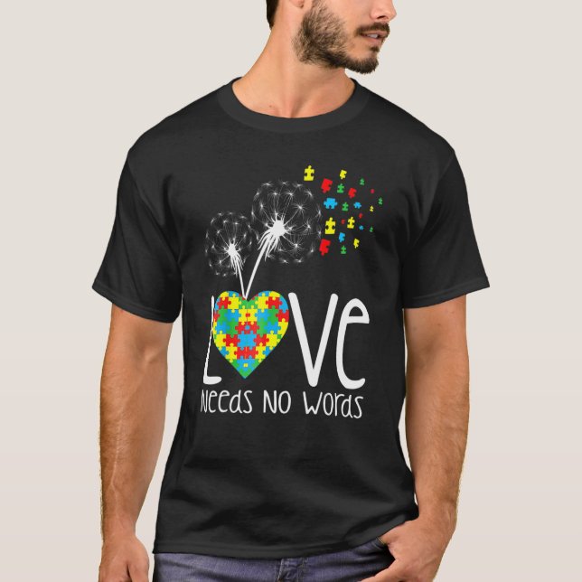 Love Needs No Words Autism Awareness Heart Puzzle  T Shirt (Framsida)