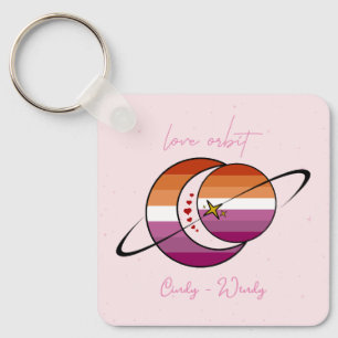 Love Orbit Universum Sol & Måne Solnedgång Lesbisk Nyckelring