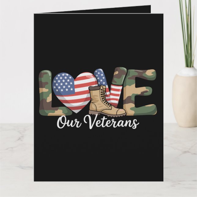 Love Our Veterans Day Proud Military American Flag Kort (Framsida)