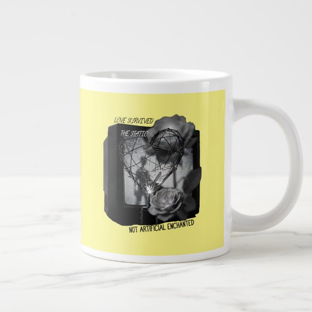 Love Survived the Static Jumbo Mugg (Höger)