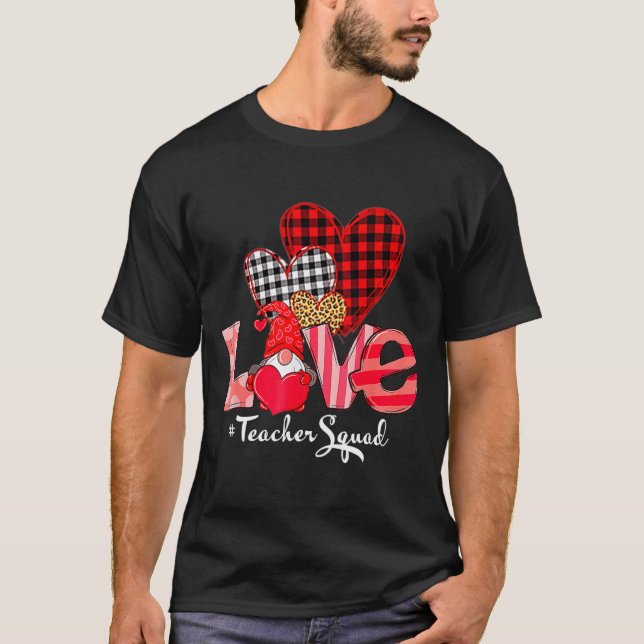 Love Teacher Squad Gnome Hearts Valentines Gnome T T Shirt (Framsida)