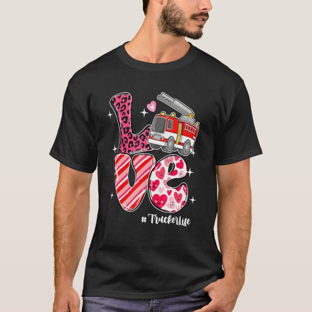 LOVE Trucker Life Messy Bun Women Valentine's Day T Shirt (Framsida)