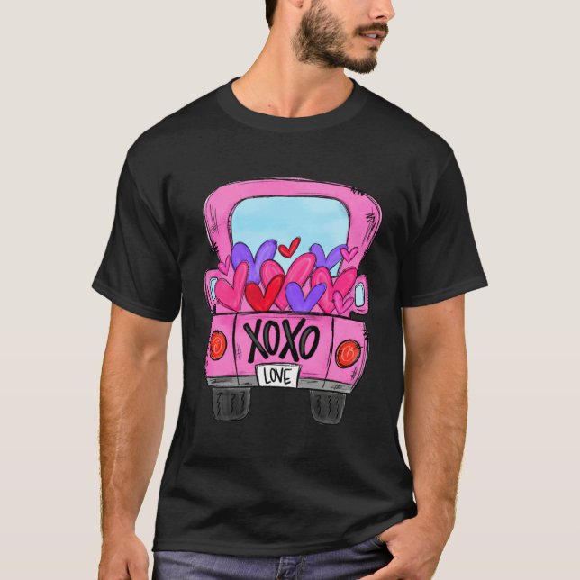 Love XOXO Heart Pink Truck Valentines Day Couple B T Shirt (Framsida)