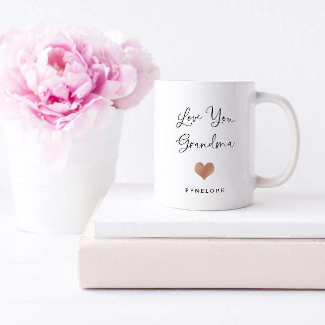 Love You Grandma | Handwritten Script and Heart Kaffemugg (Skapare uppladdad)