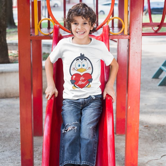 Loveable Penguin T-Shirt (Skapare uppladdad)