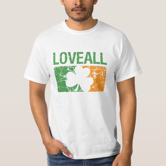 Loveall efternamnklöver t-shirt (Framsida)