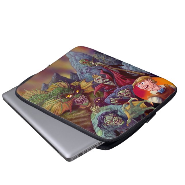 Lovecraft skugga över Insmouth laptop sleeve (Framre botten)