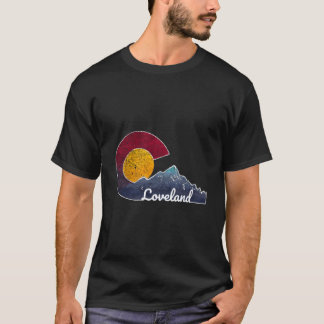 Loveland Colorado med flaggtematisk scenografi T Shirt