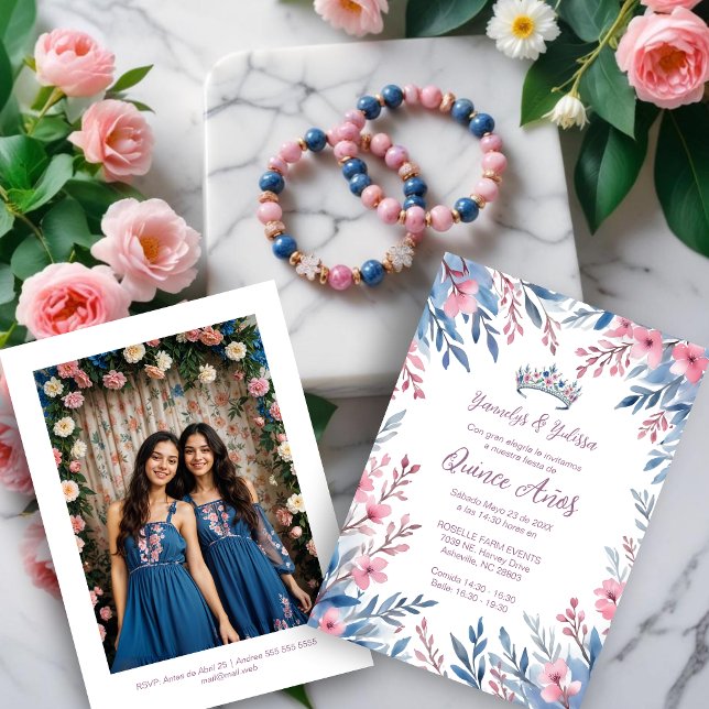 Lovely Twins Botanical Frame Tiara Spanish Photo  Inbjudningar (Lovely Twins Sisters Botanical Frame Spanish Photo Mis XV Invitations Cards in Blue & Pink Tiara)