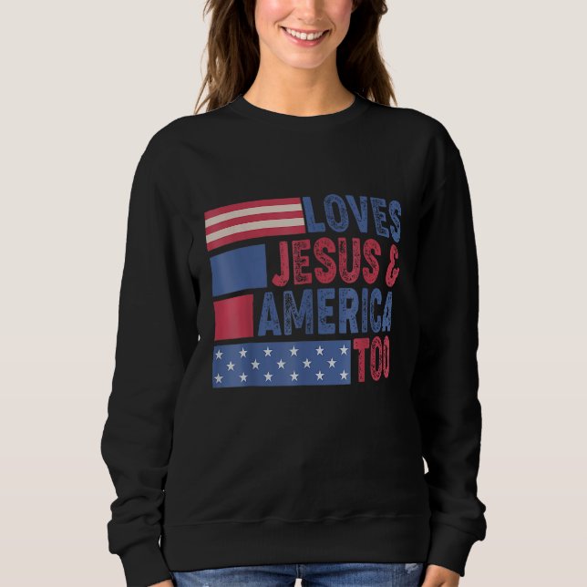 Loves Jesus & America Too Christ 4th Of July Ameri T Shirt (Framsida)
