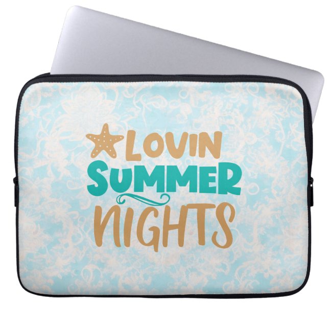 Lovin Sommarnatt: Embracing Warm Evenings Magic Laptop Fodral (Framsidan)