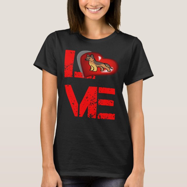 Loving A German Shepherd Pup T Shirt (Framsida)