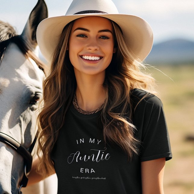 Loving, Spoiling, Ge bak | Cute Auntie T Shirt (Skapare uppladdad)